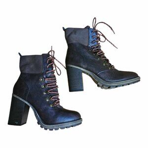 NWOT Unionbay Lionel Women’s Dark Brown Combat  Boots Size 10 MED